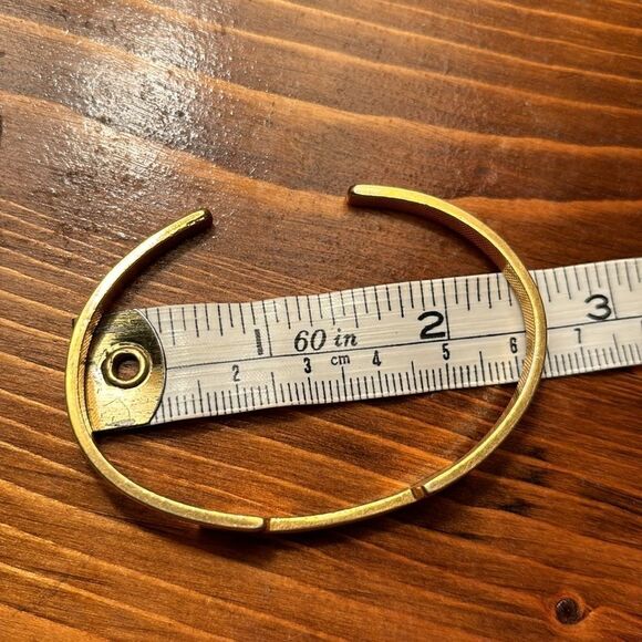 Vintage Avon Gold Tone Cuff Bracelet- Counterparts - Picture 6 of 6